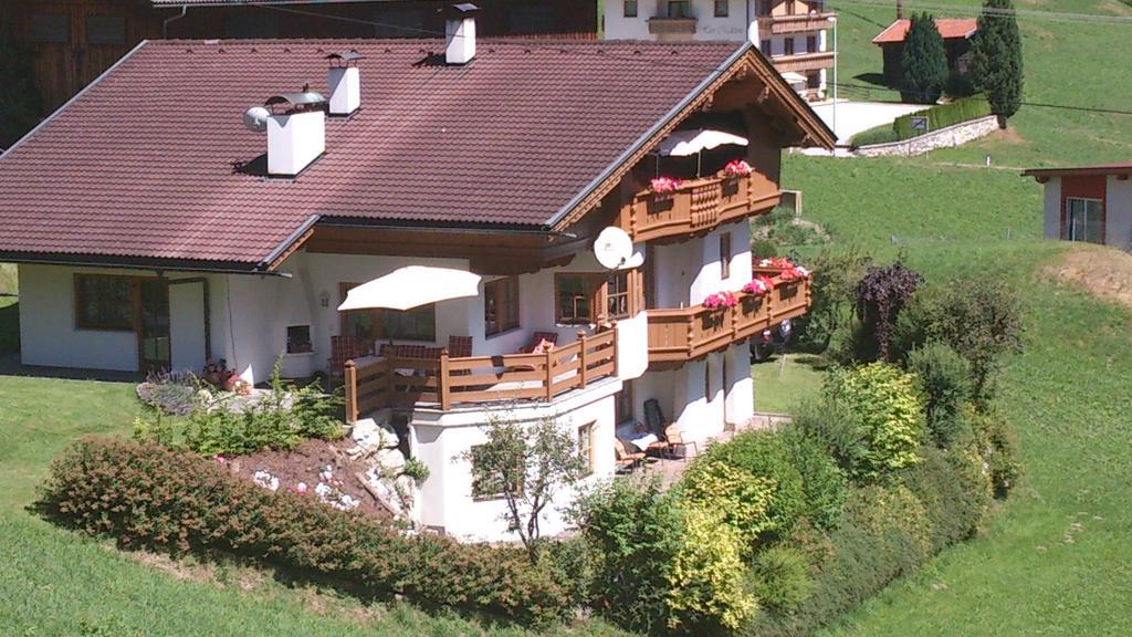 Landhaus Maria Finkenberg Exterior photo